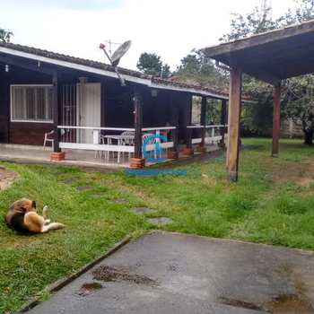 Casa em Caraguatatuba, bairro Martim de Sá