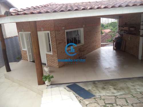 Casa, código 9138 em Caraguatatuba, bairro Cidade Jardim