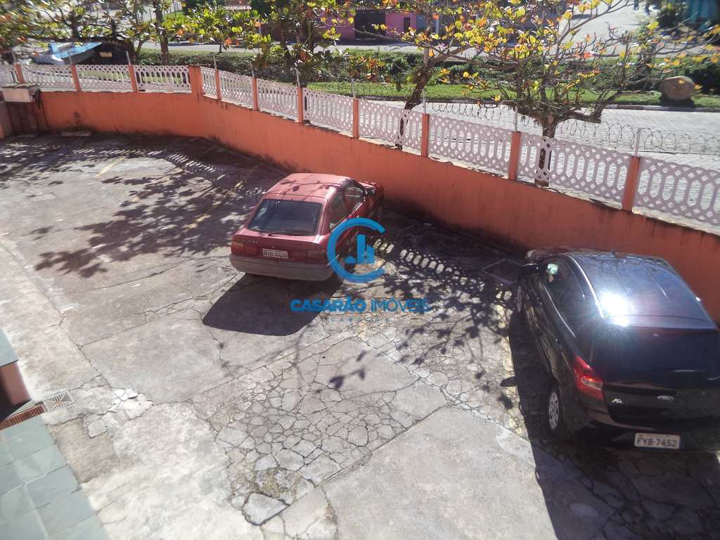 Sobrado de Condomínio em Caraguatatuba, no bairro Martim de Sá