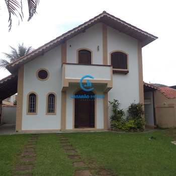 Casa em Caraguatatuba, bairro Cidade Jardim