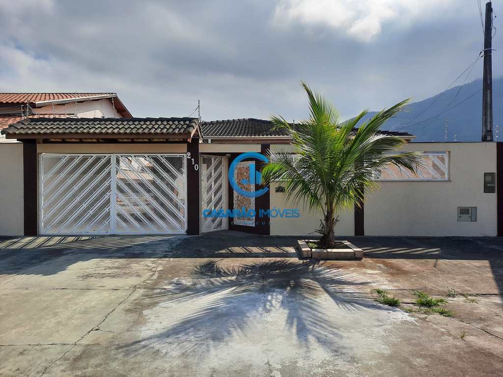 Casa em Caraguatatuba, no bairro Jardim das Gaivotas
