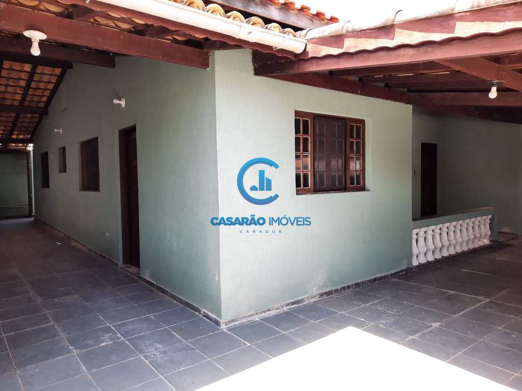 Casa em Caraguatatuba, no bairro Pontal de Santa Marina