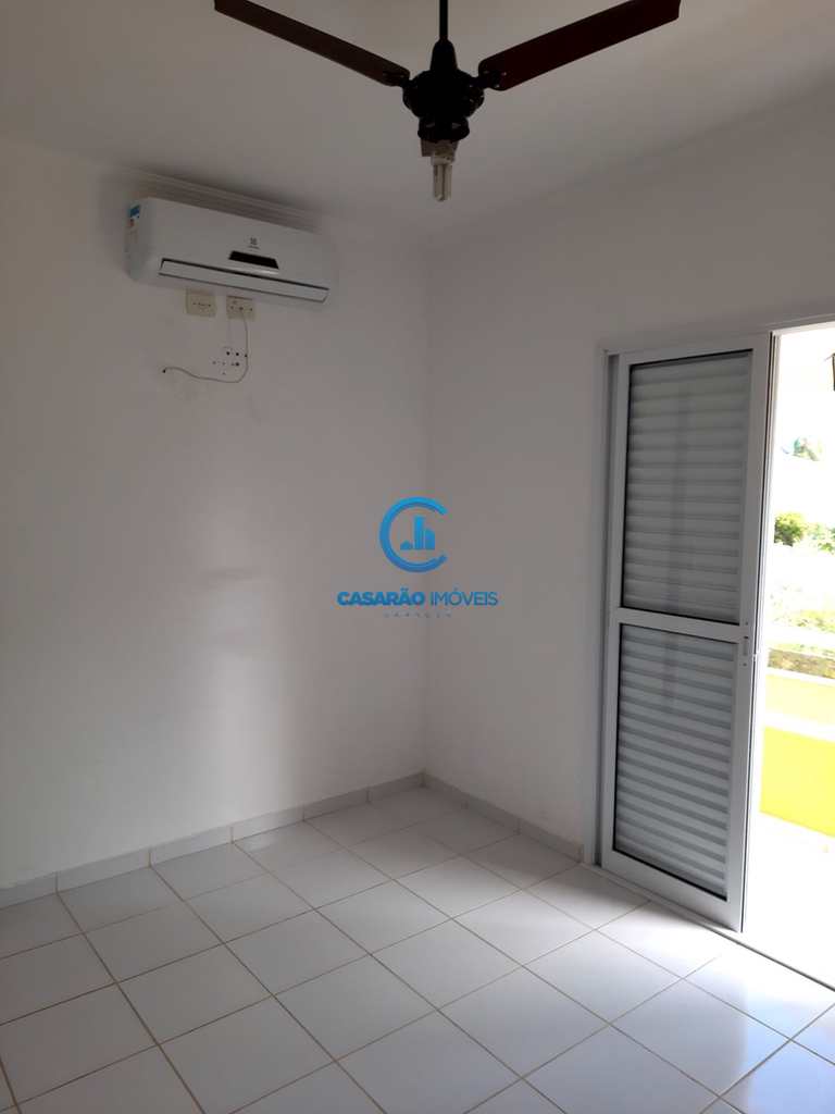 Sobrado de Condomínio em Caraguatatuba, no bairro Jardim Aruan