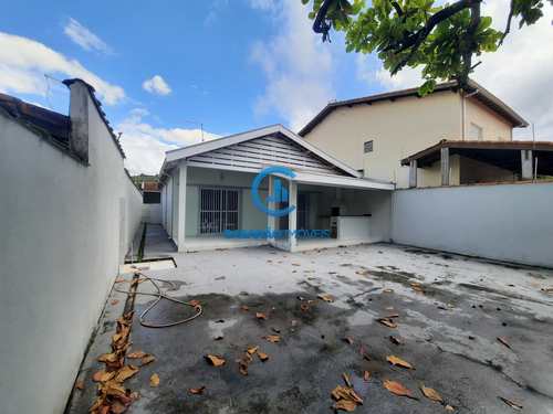 Casa, código 9205 em Caraguatatuba, bairro Martim de Sá