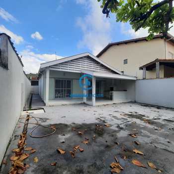 Casa em Caraguatatuba, bairro Martim de Sá