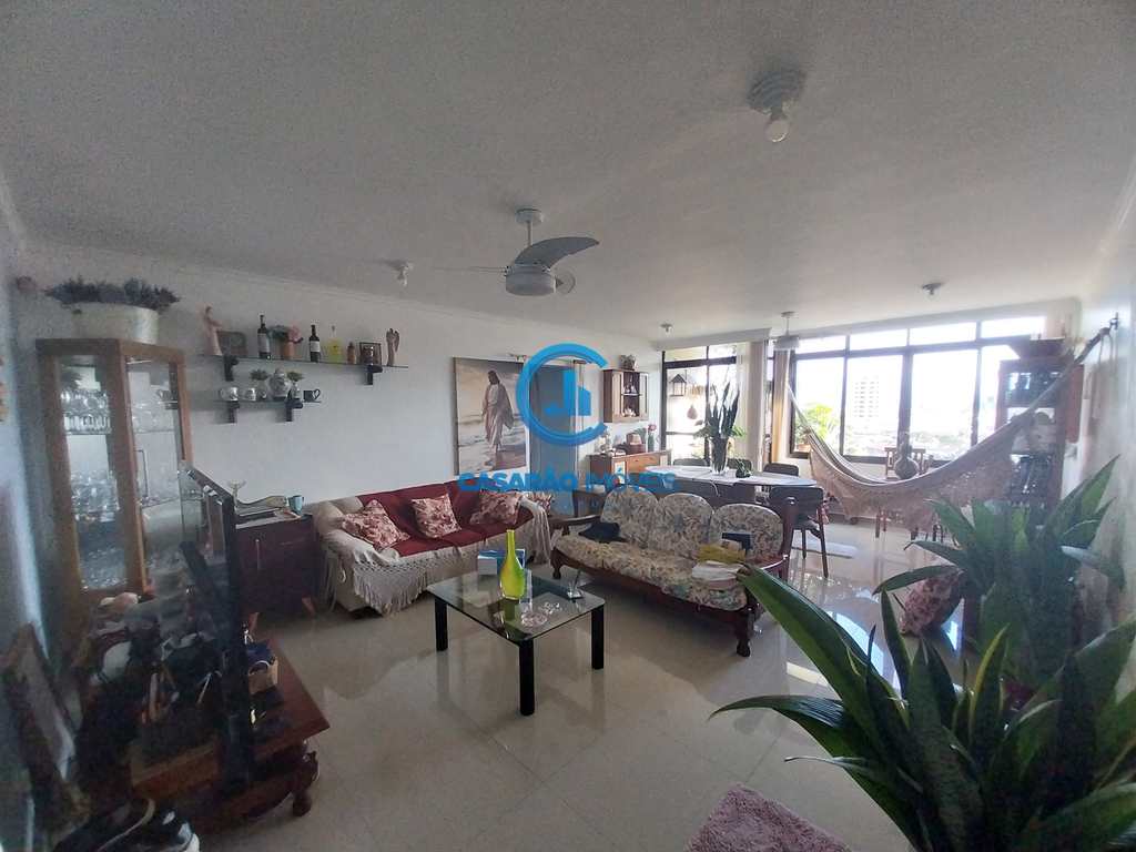 Apartamento em Caraguatatuba, no bairro Centro