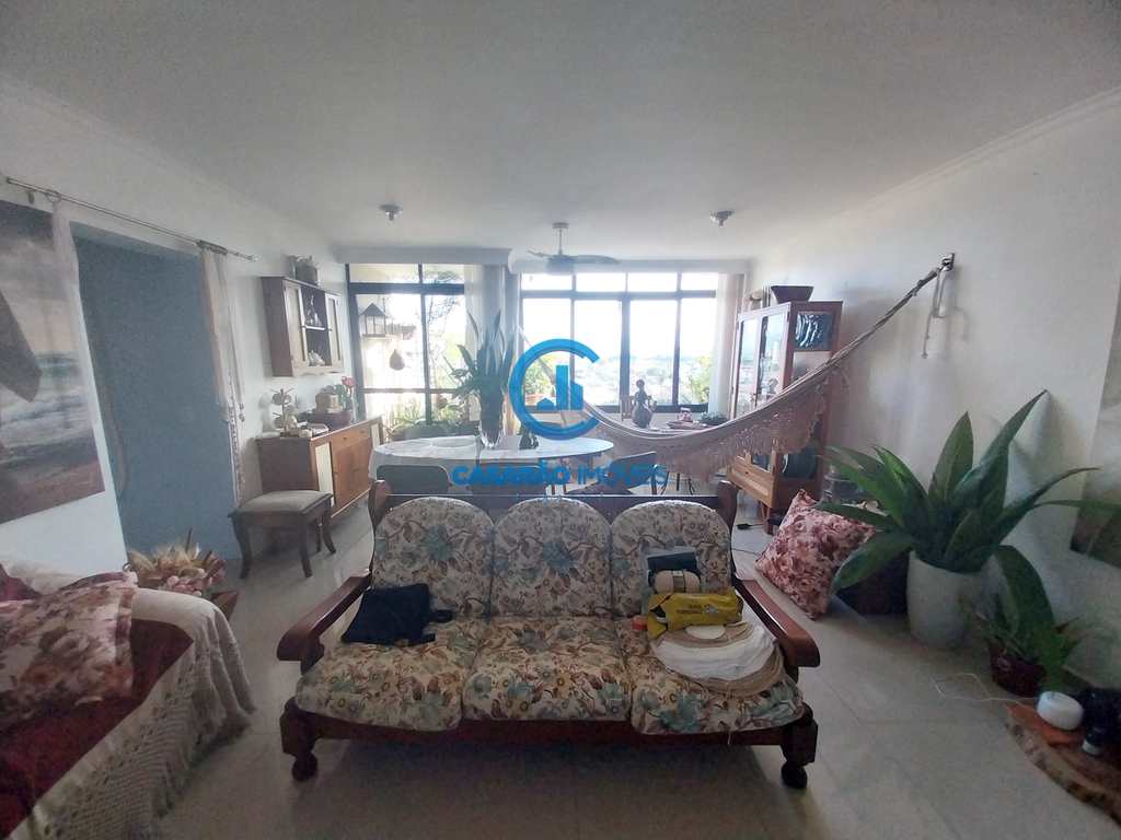 Apartamento em Caraguatatuba, no bairro Centro