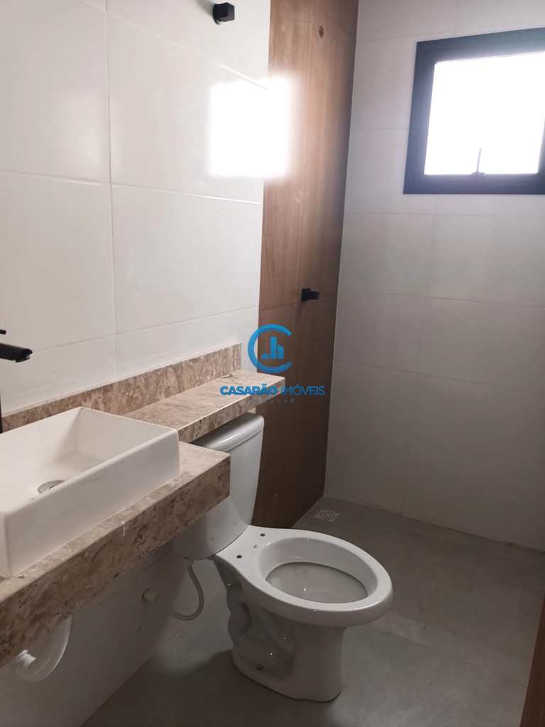 Casa em Caraguatatuba, no bairro Balneário dos Golfinhos