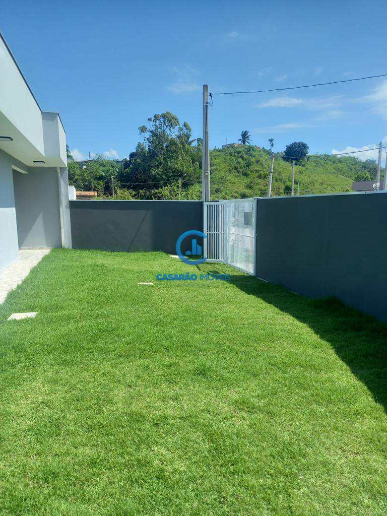 Casa em Caraguatatuba, no bairro Morro do Algodão