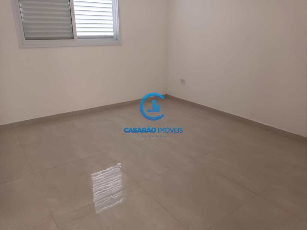 Casa em Caraguatatuba, no bairro Balneário dos Golfinhos