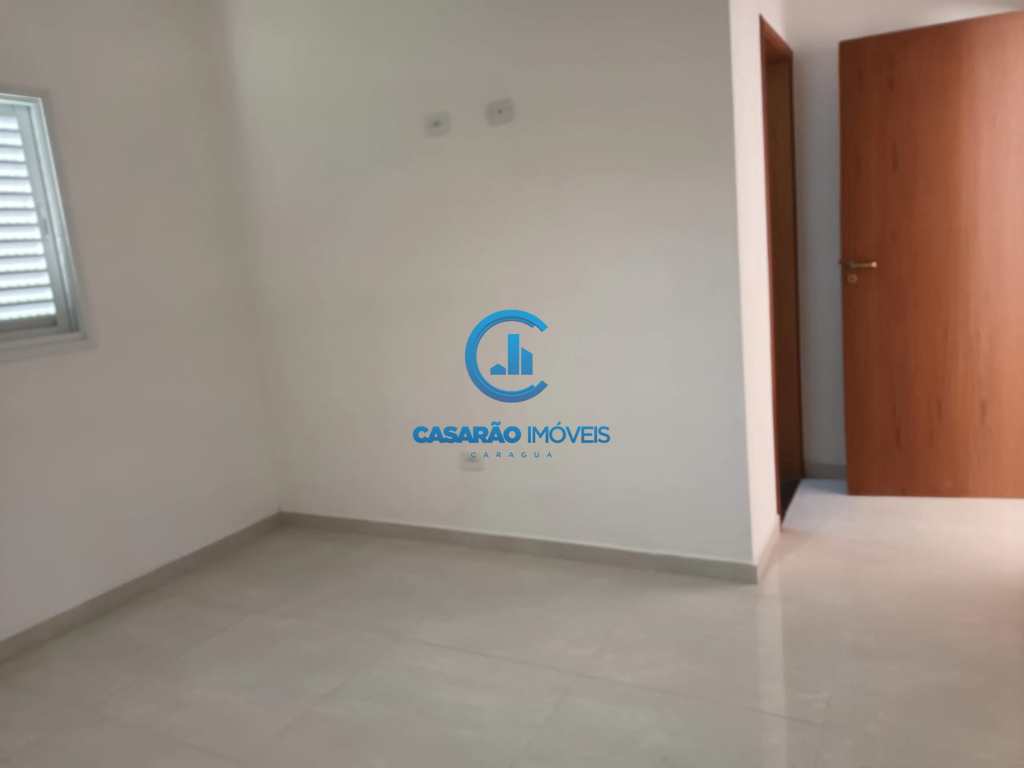 Casa em Caraguatatuba, no bairro Balneário dos Golfinhos