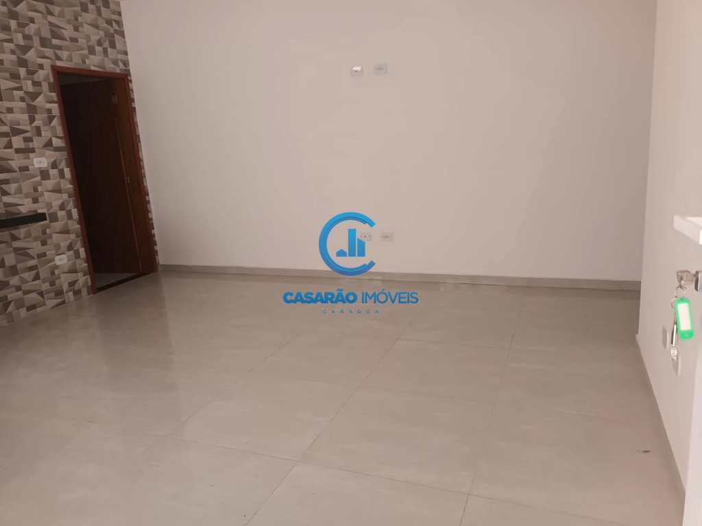 Casa em Caraguatatuba, no bairro Balneário dos Golfinhos