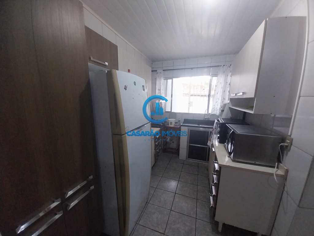 Sobrado em Caraguatatuba, no bairro Rio do Ouro
