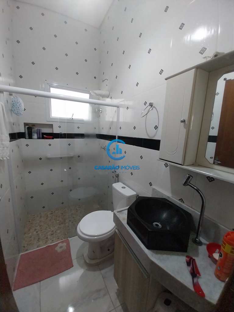Casa em Caraguatatuba, no bairro Prainha