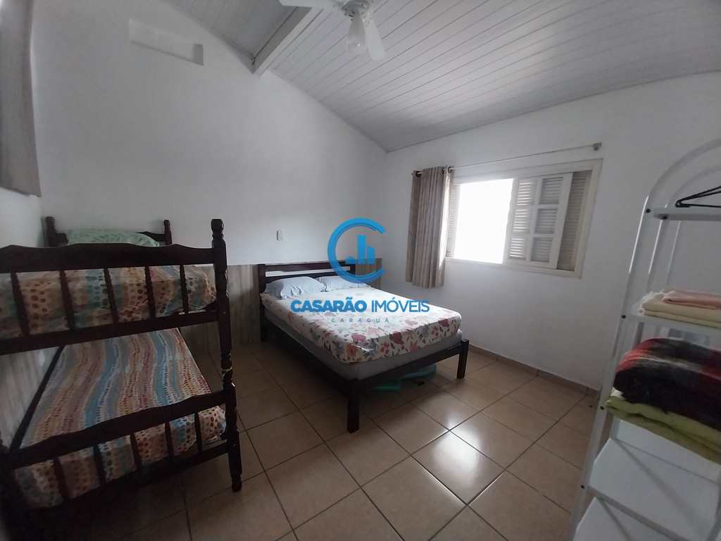 Casa em Caraguatatuba, no bairro Prainha