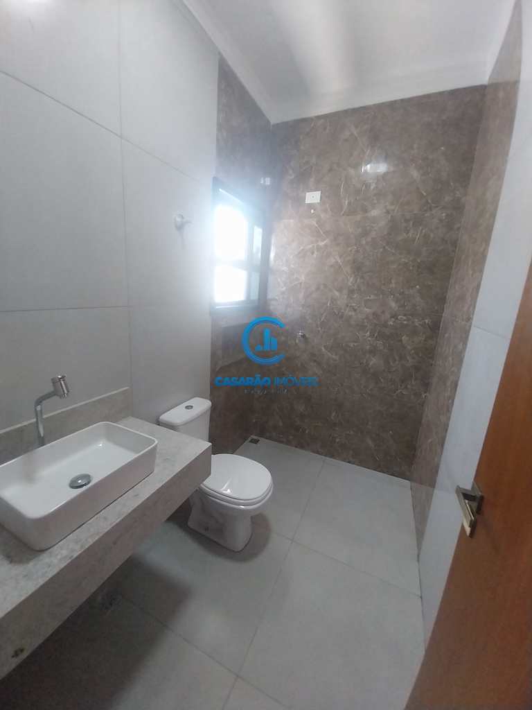 Casa em Caraguatatuba, no bairro Martim de Sá