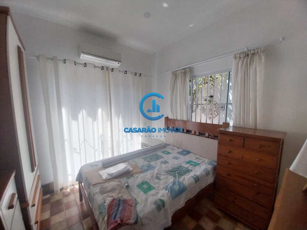Casa em Caraguatatuba, no bairro Martim de Sá