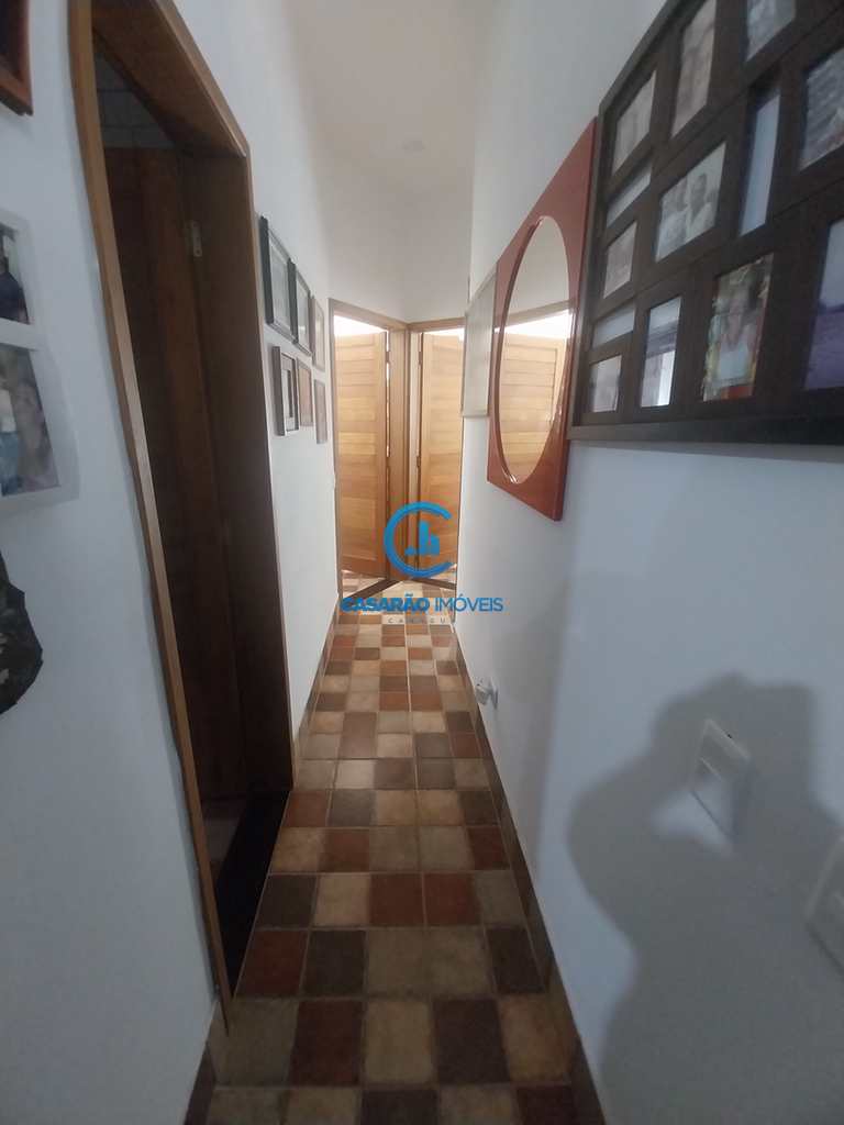 Casa em Caraguatatuba, no bairro Martim de Sá
