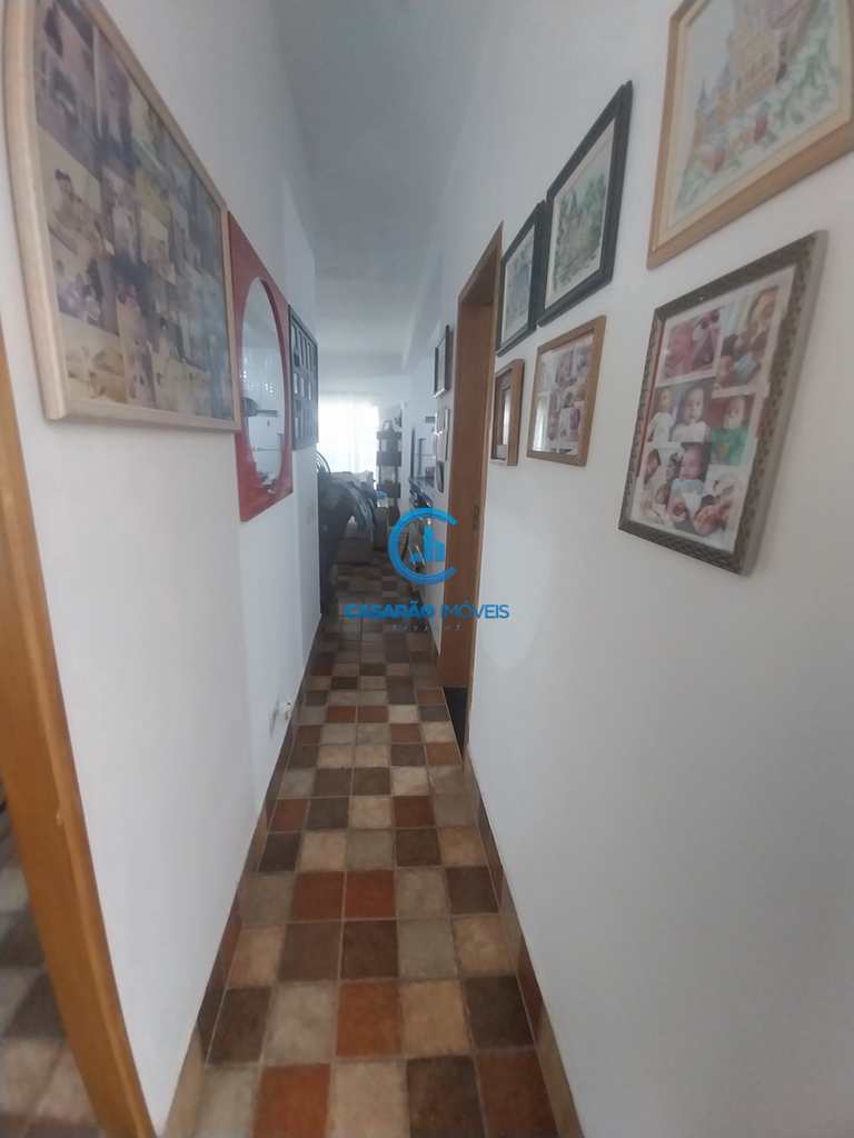 Casa em Caraguatatuba, no bairro Martim de Sá
