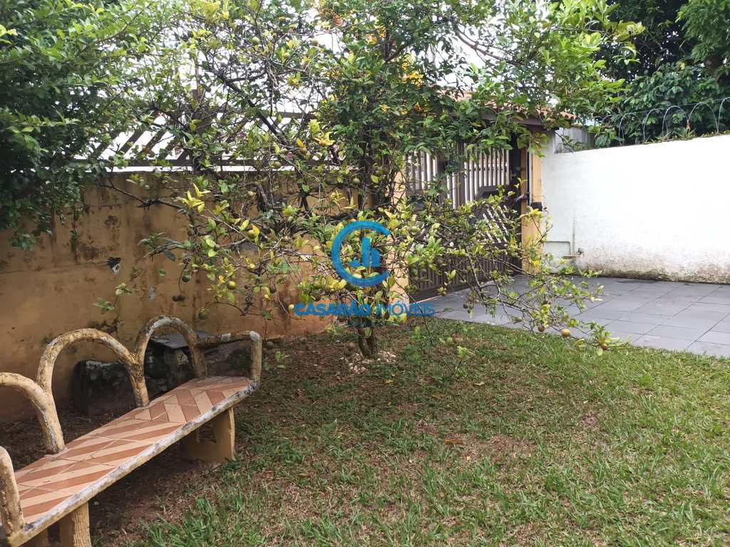 Casa em Caraguatatuba, no bairro Indaiá