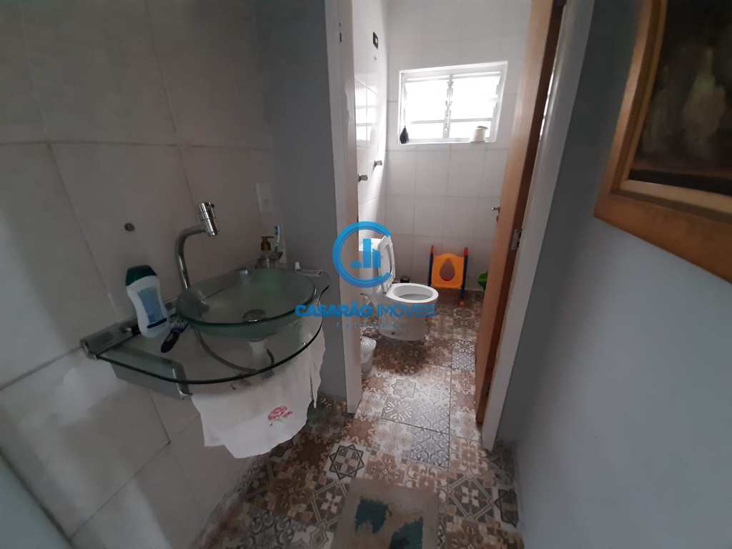 Sobrado em Caraguatatuba, no bairro Martim de Sá
