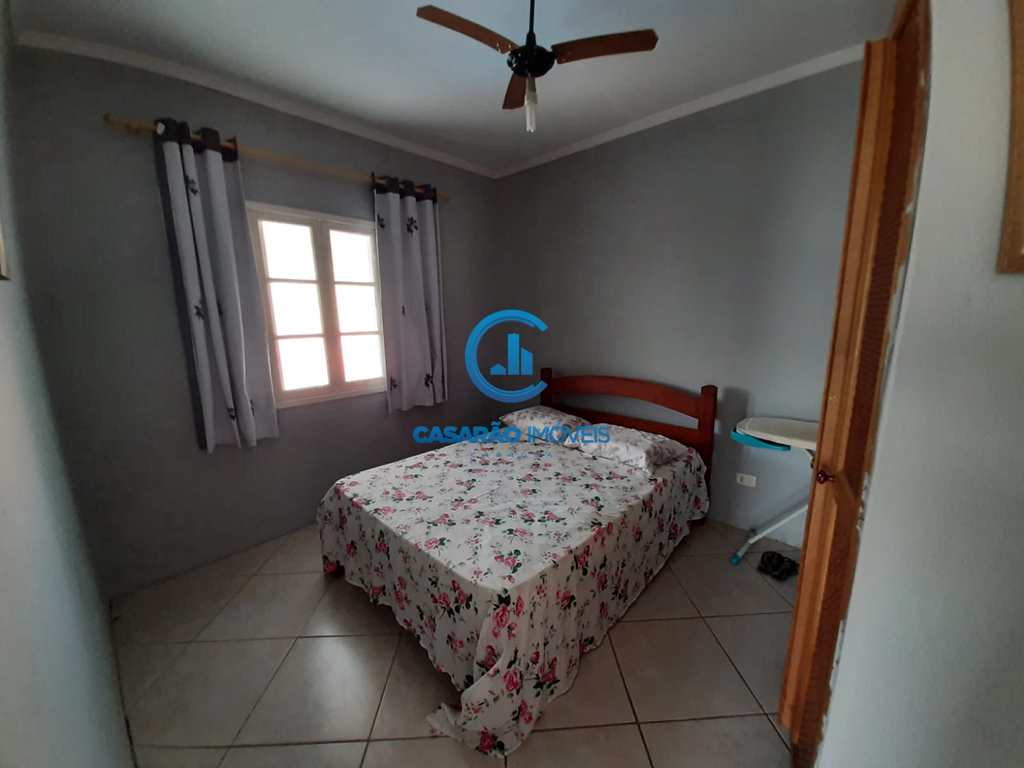 Sobrado em Caraguatatuba, no bairro Martim de Sá