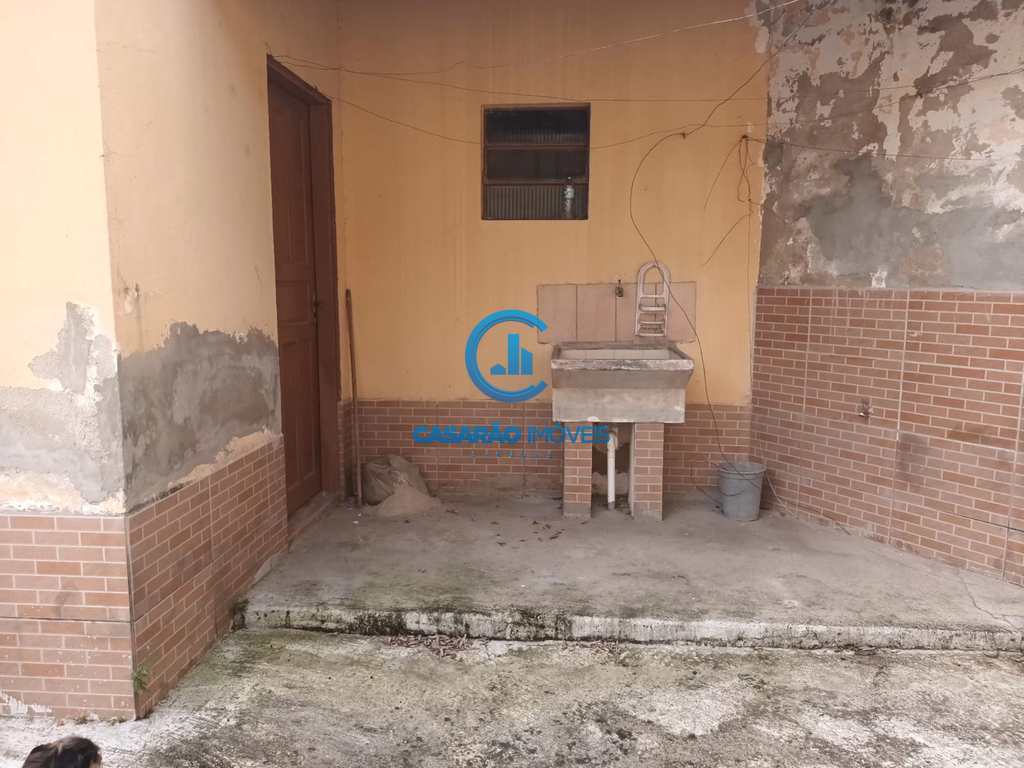 Casa em Caraguatatuba, no bairro Martim de Sá