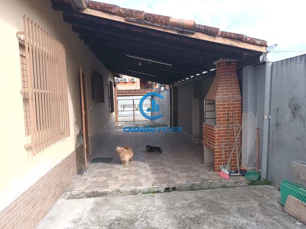 Casa em Caraguatatuba, no bairro Martim de Sá