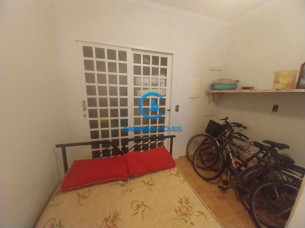 Casa em Caraguatatuba, no bairro Prainha