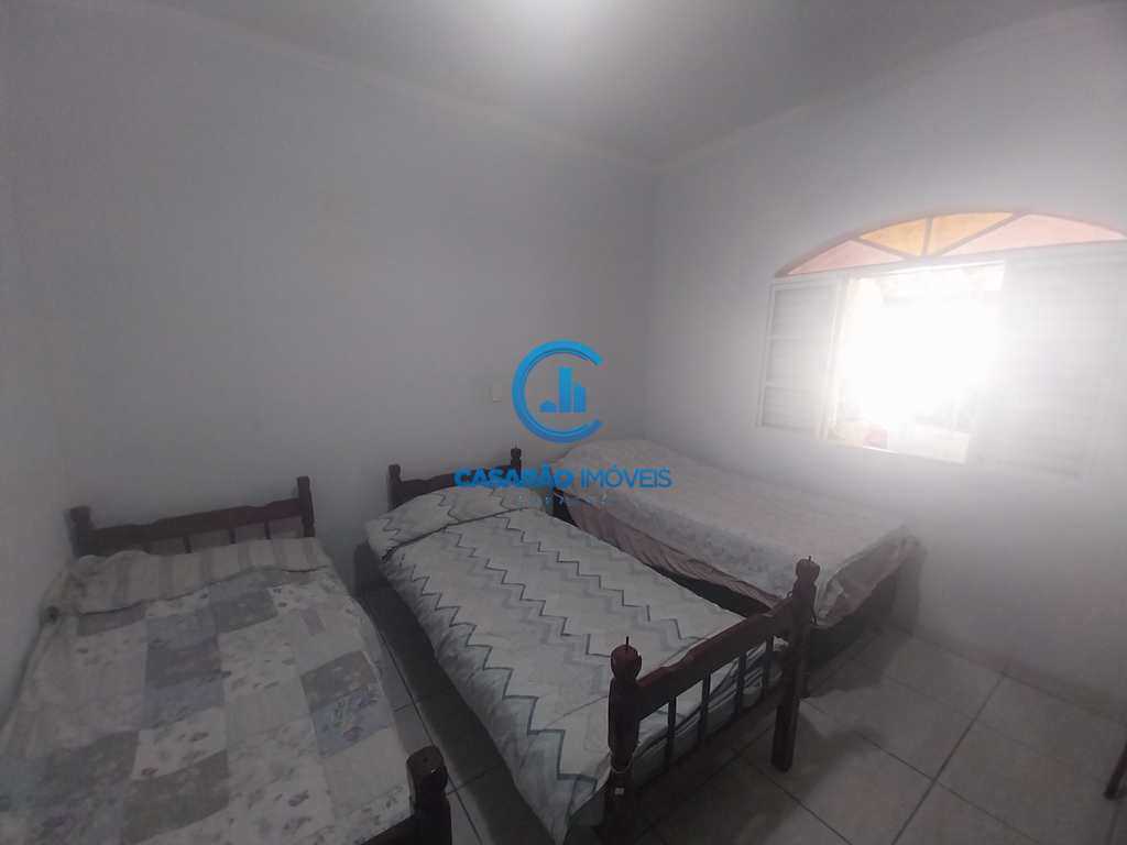 Casa em Caraguatatuba, no bairro Prainha
