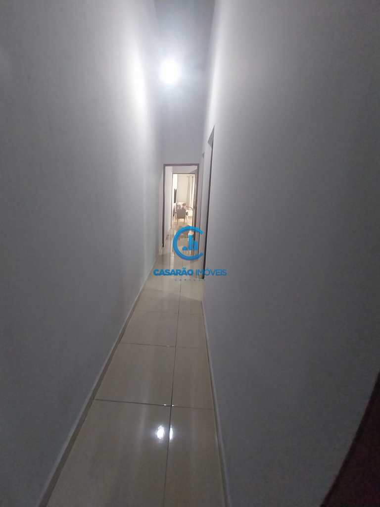 Casa em Caraguatatuba, no bairro Getuba