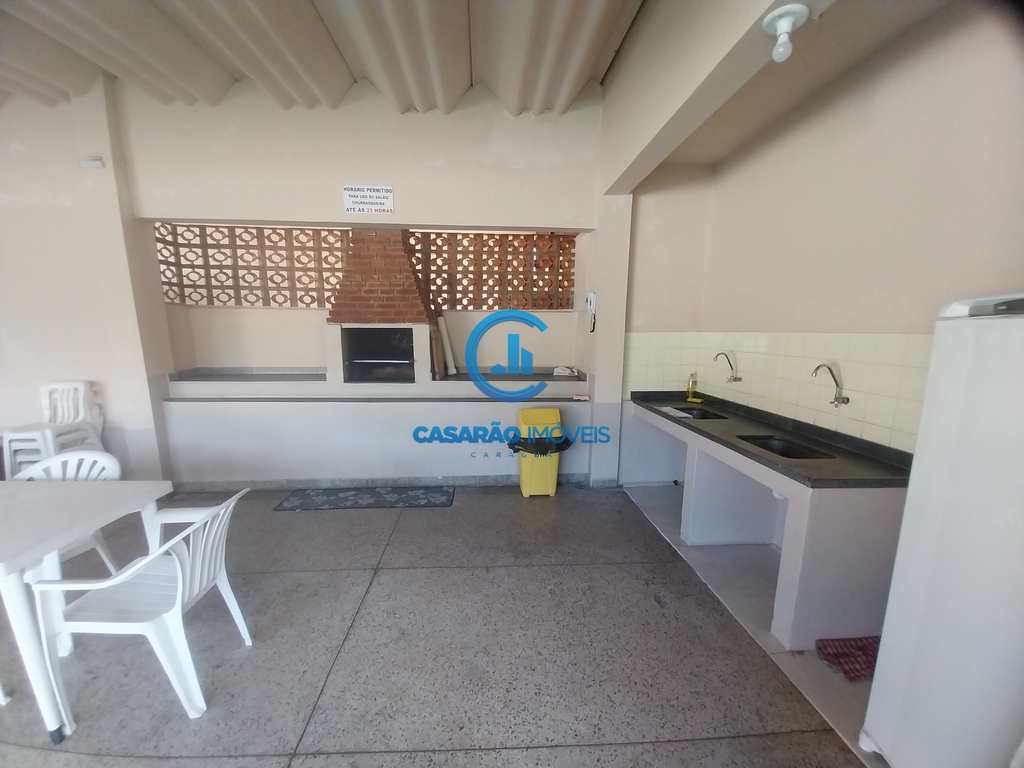 Apartamento em Caraguatatuba, no bairro Sumaré