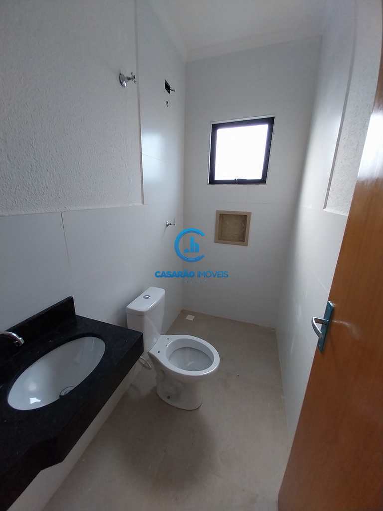 Casa em Caraguatatuba, no bairro Balneário dos Golfinhos