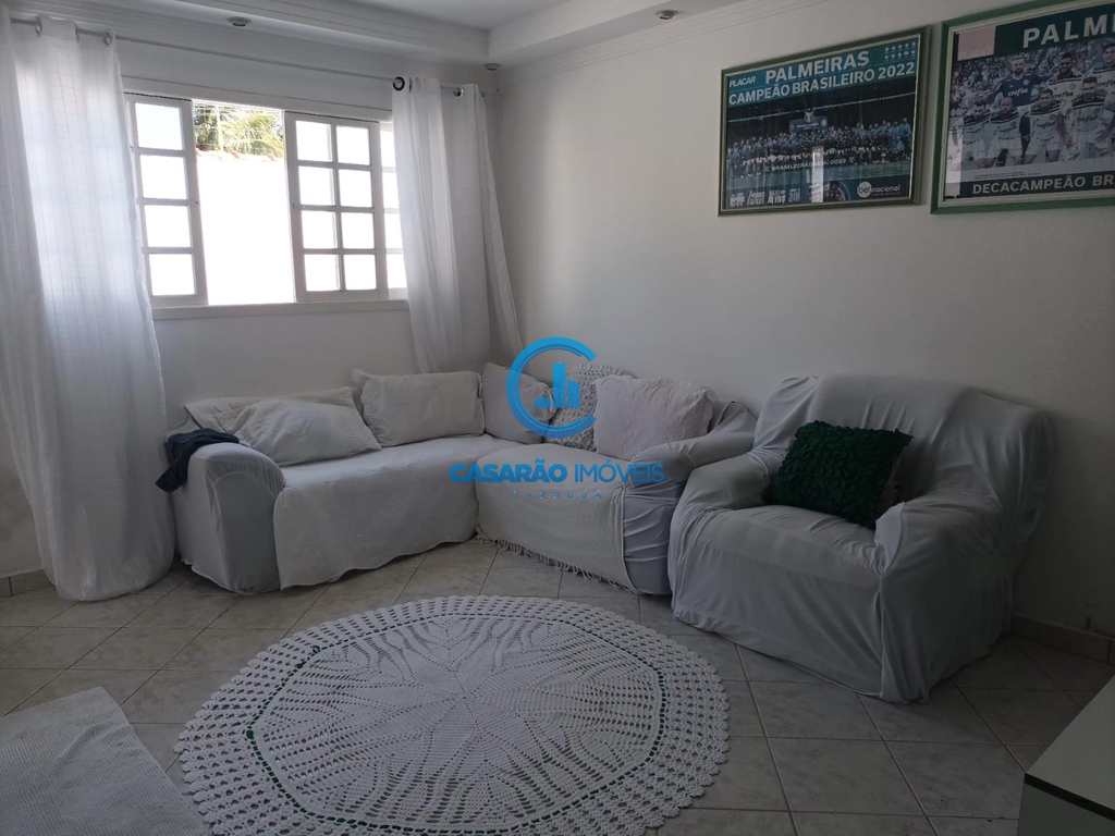 Sobrado em Caraguatatuba, no bairro Martim de Sá