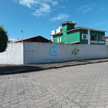 Sobrado em Caraguatatuba, bairro Martim de Sá