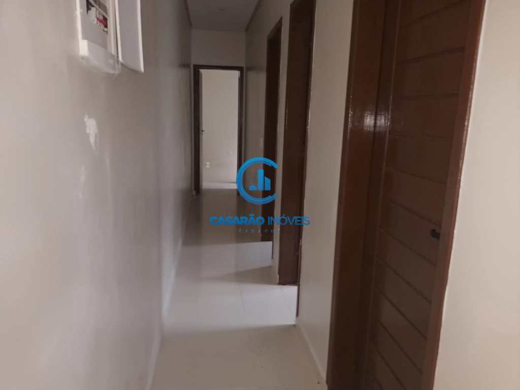 Casa em Caraguatatuba, no bairro Getuba