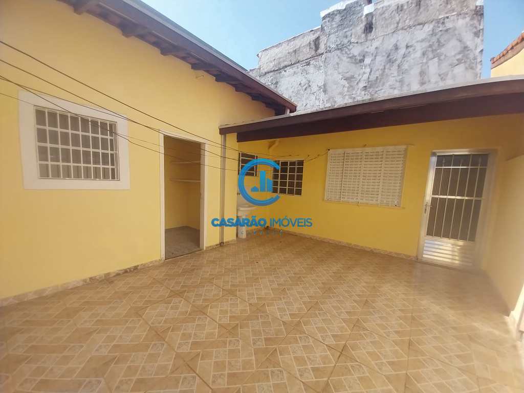 Casa em Caraguatatuba, no bairro Jardim Primavera