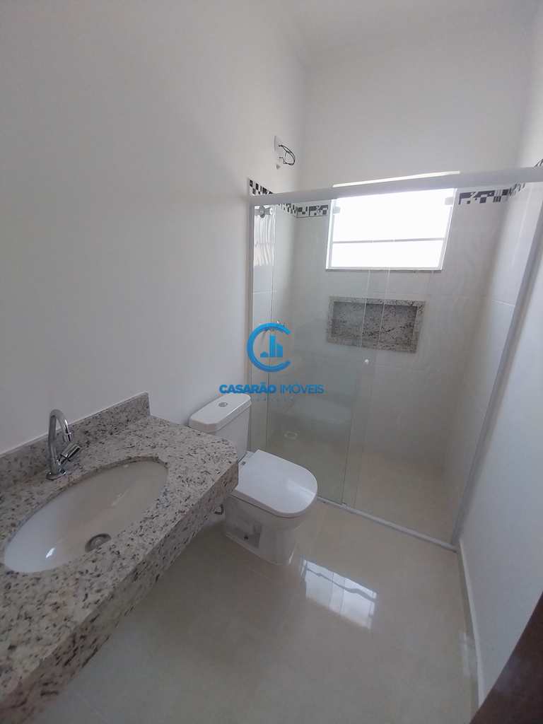 Casa em Caraguatatuba, no bairro Balneário dos Golfinhos
