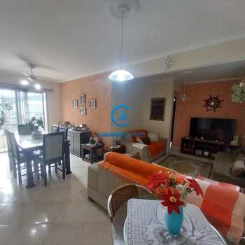 Apartamento em Caraguatatuba, bairro Centro