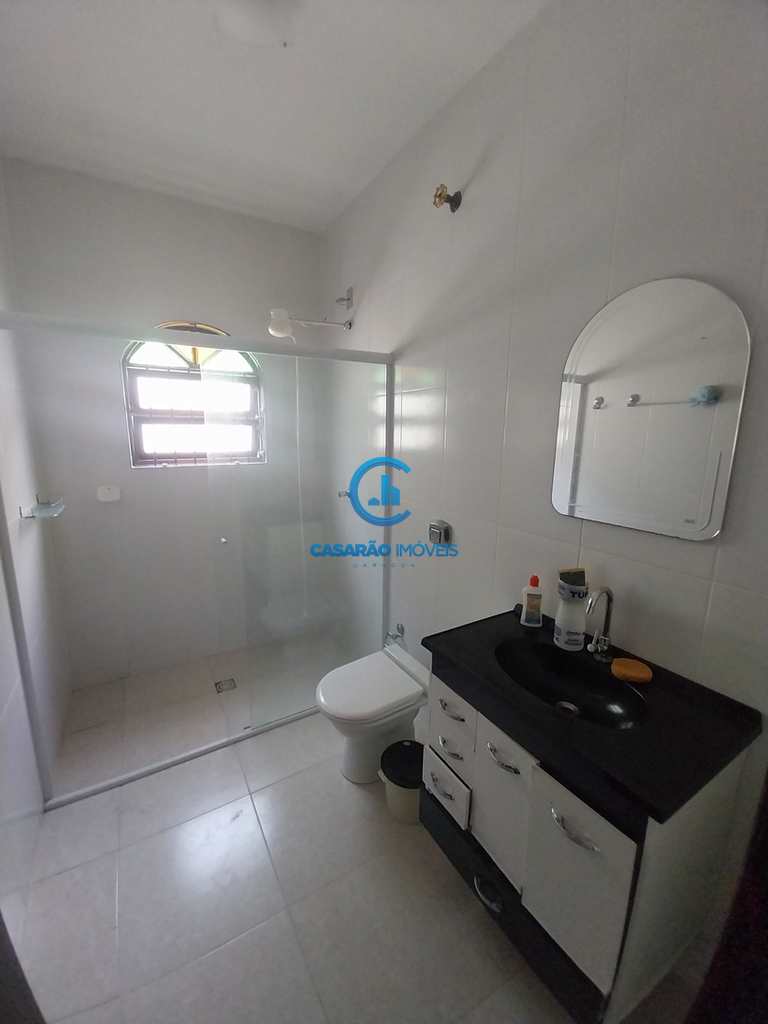 Casa em Caraguatatuba, no bairro Martim de Sá