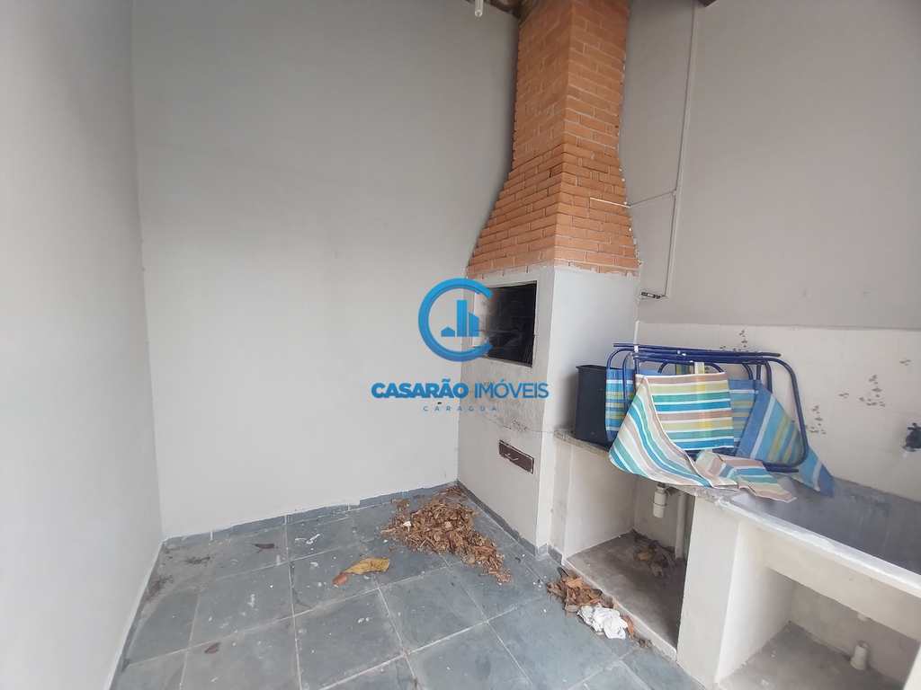 Casa em Caraguatatuba, no bairro Martim de Sá