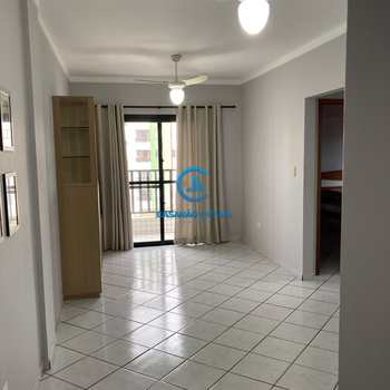 Apartamento em Caraguatatuba, bairro Martim de Sá