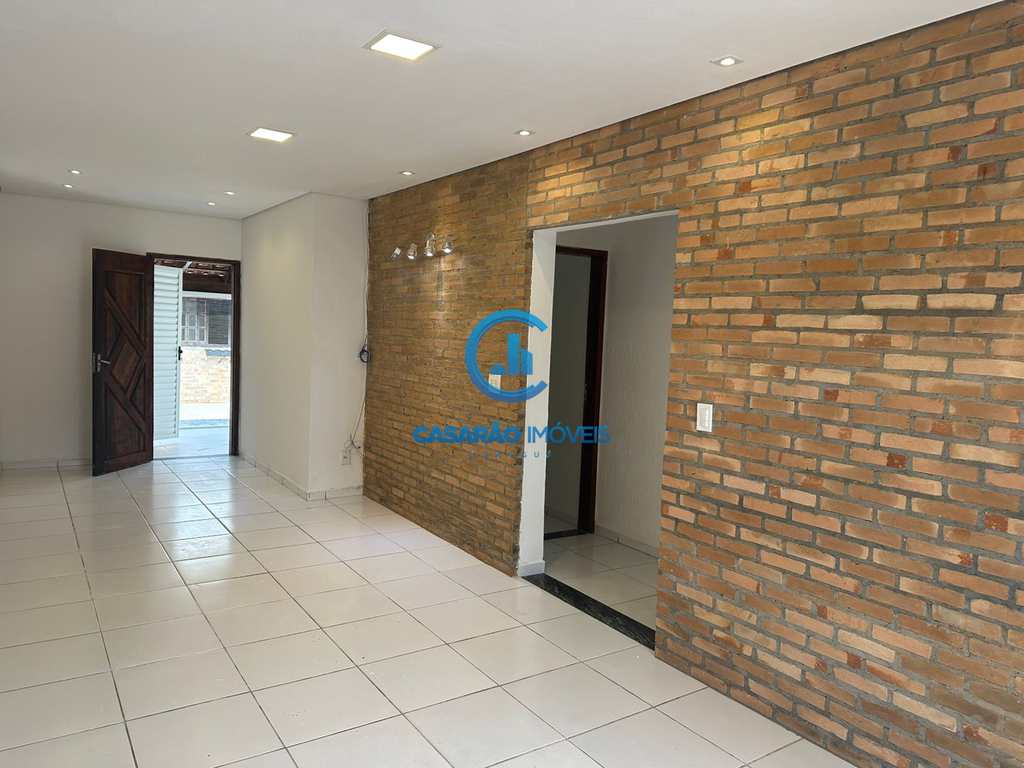 Casa em Caraguatatuba, no bairro Martim de Sá