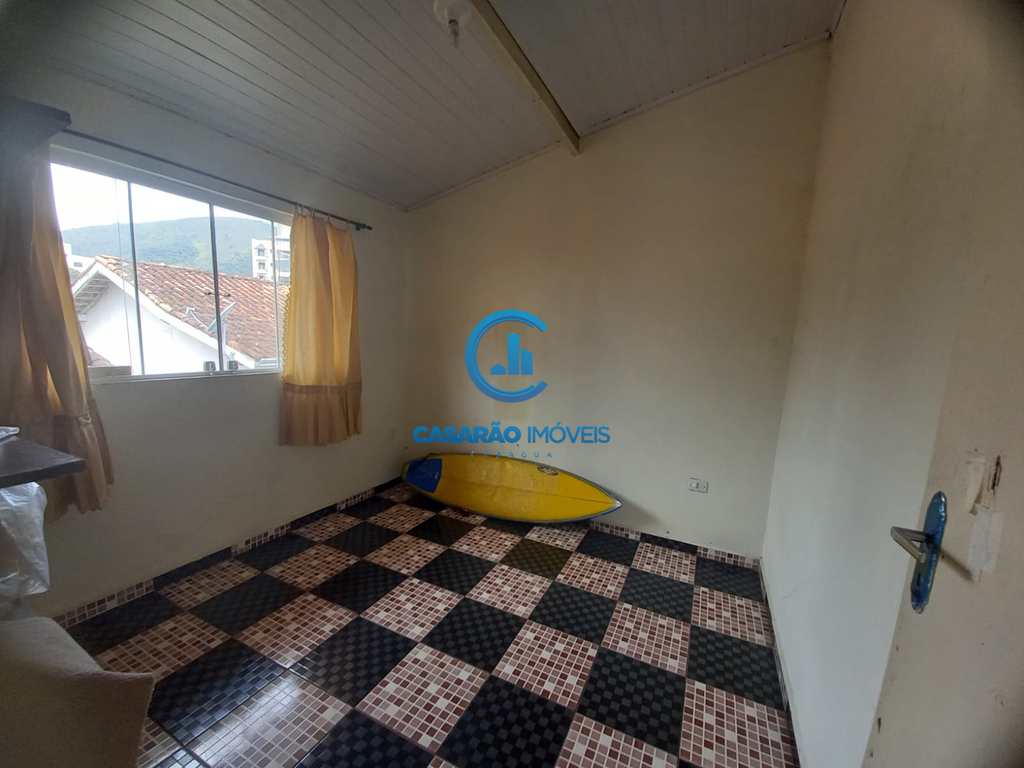 Casa em Caraguatatuba, no bairro Martim de Sá