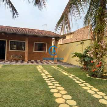 Casa em Caraguatatuba, bairro Martim de Sá