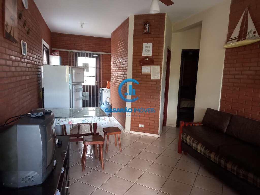 Casa em Caraguatatuba, no bairro Martim de Sá