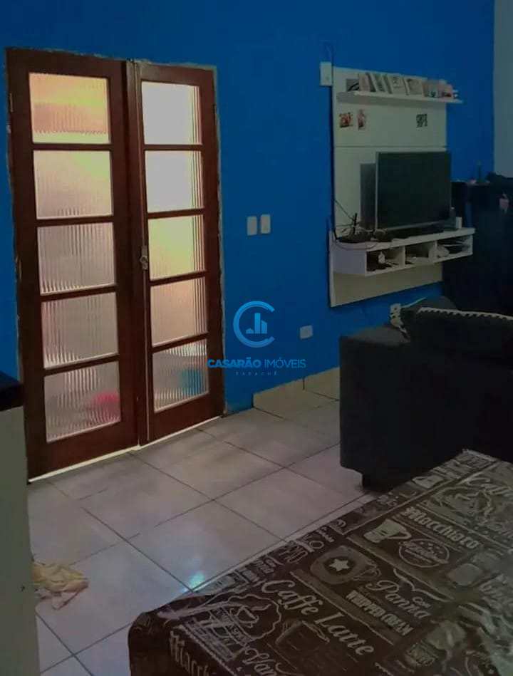 Casa em Caraguatatuba, no bairro Jardim do Sol