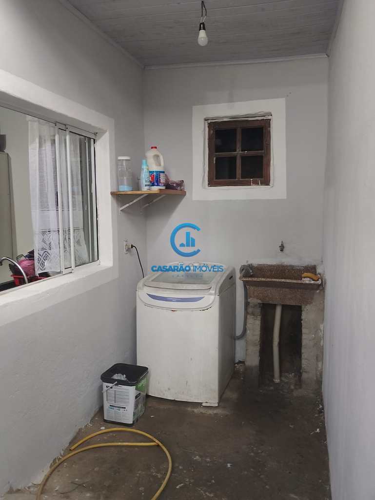 Casa em Caraguatatuba, no bairro Jardim do Sol