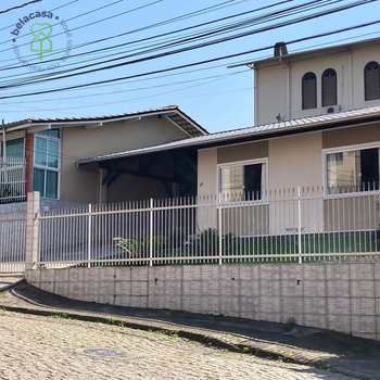 Casa em Blumenau, bairro Fortaleza