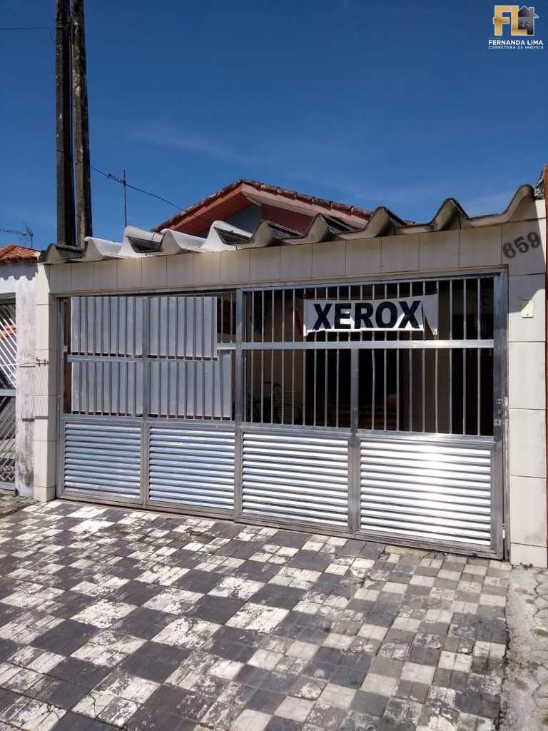 Casa em Mongaguá, no bairro Vera Cruz